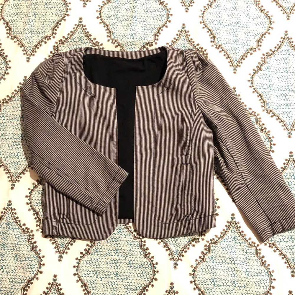 Frenchi Stripe Blazer- LIGHTLY WORN